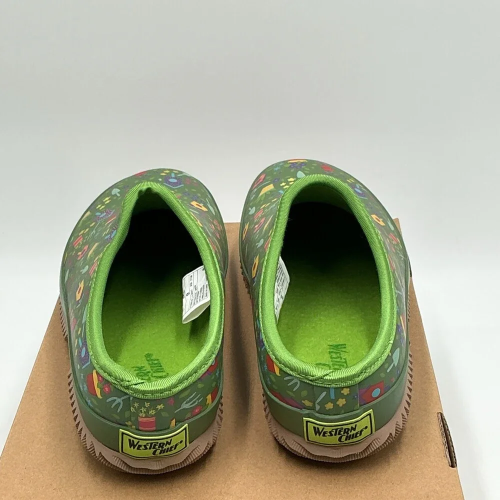 Western Chief Clogs Women's US 9 Green Garden Bird House Comfort Shoes Eby4451
